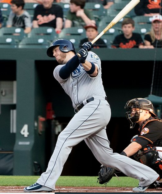 Brantley's slam highlights 10-run 6th as Astros down Chisox